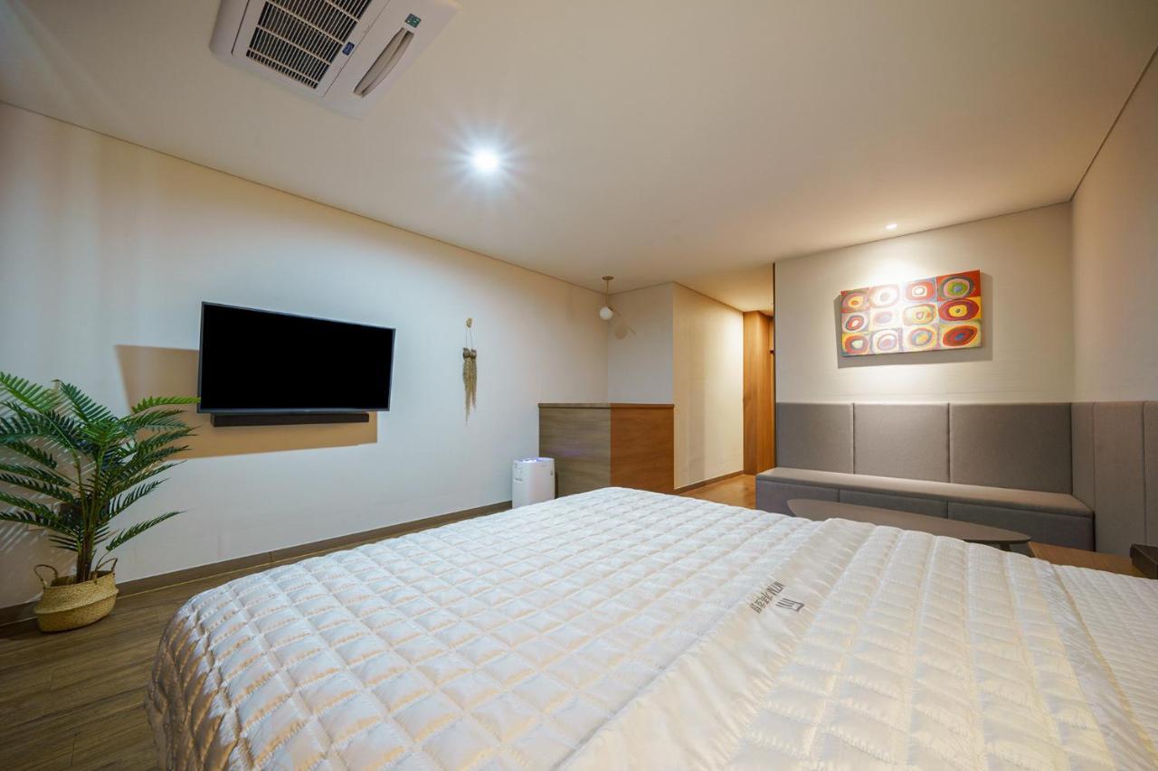 Mtm Family Hotel Gyeongju Zewnętrze zdjęcie