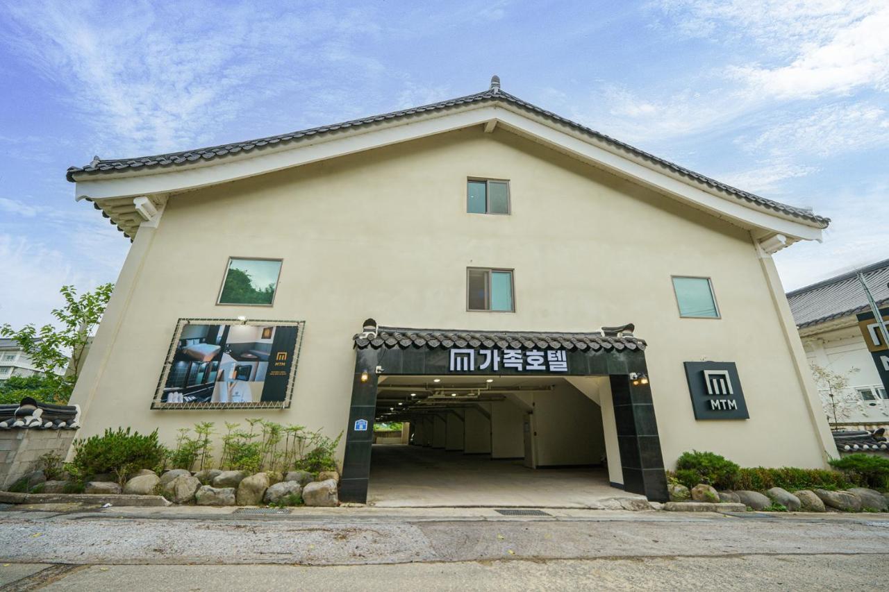 Mtm Family Hotel Gyeongju Zewnętrze zdjęcie