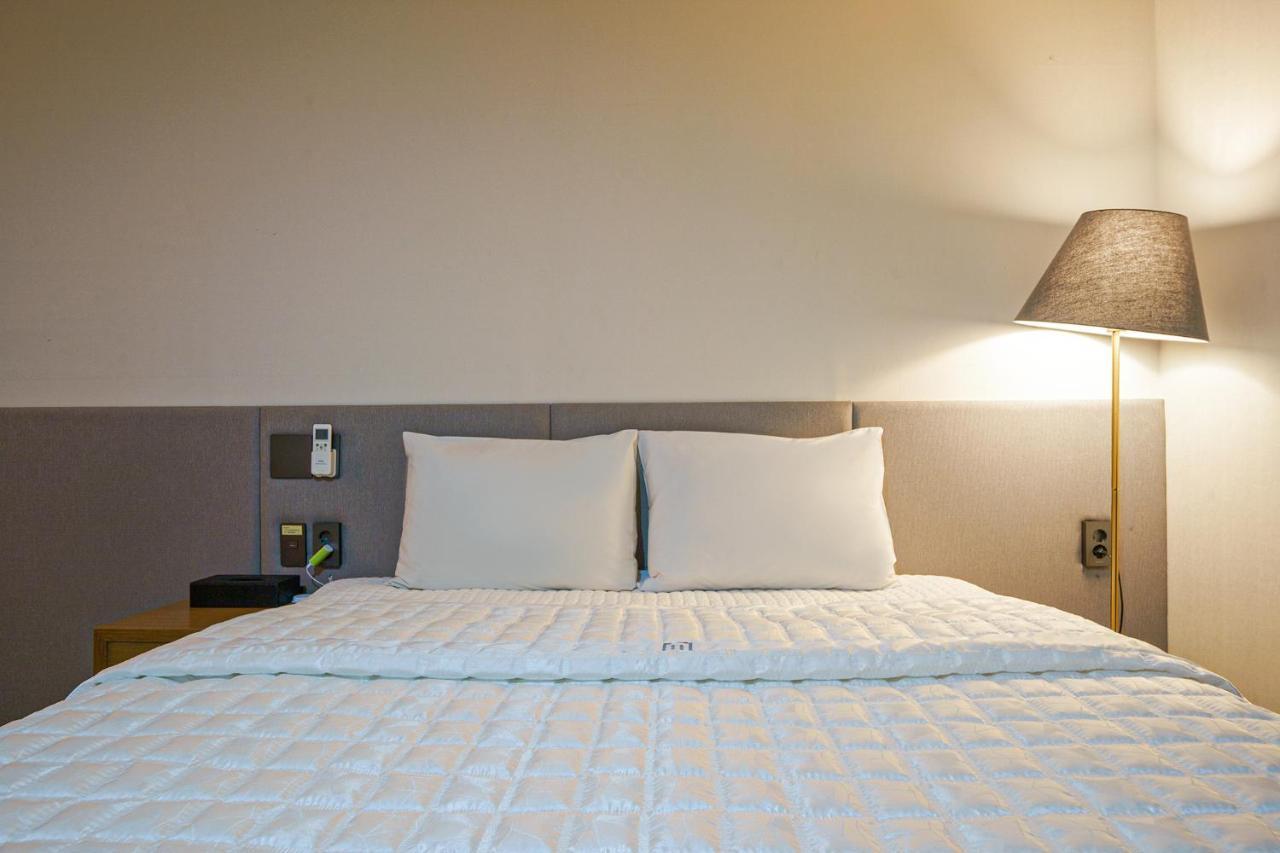 Mtm Family Hotel Gyeongju Zewnętrze zdjęcie